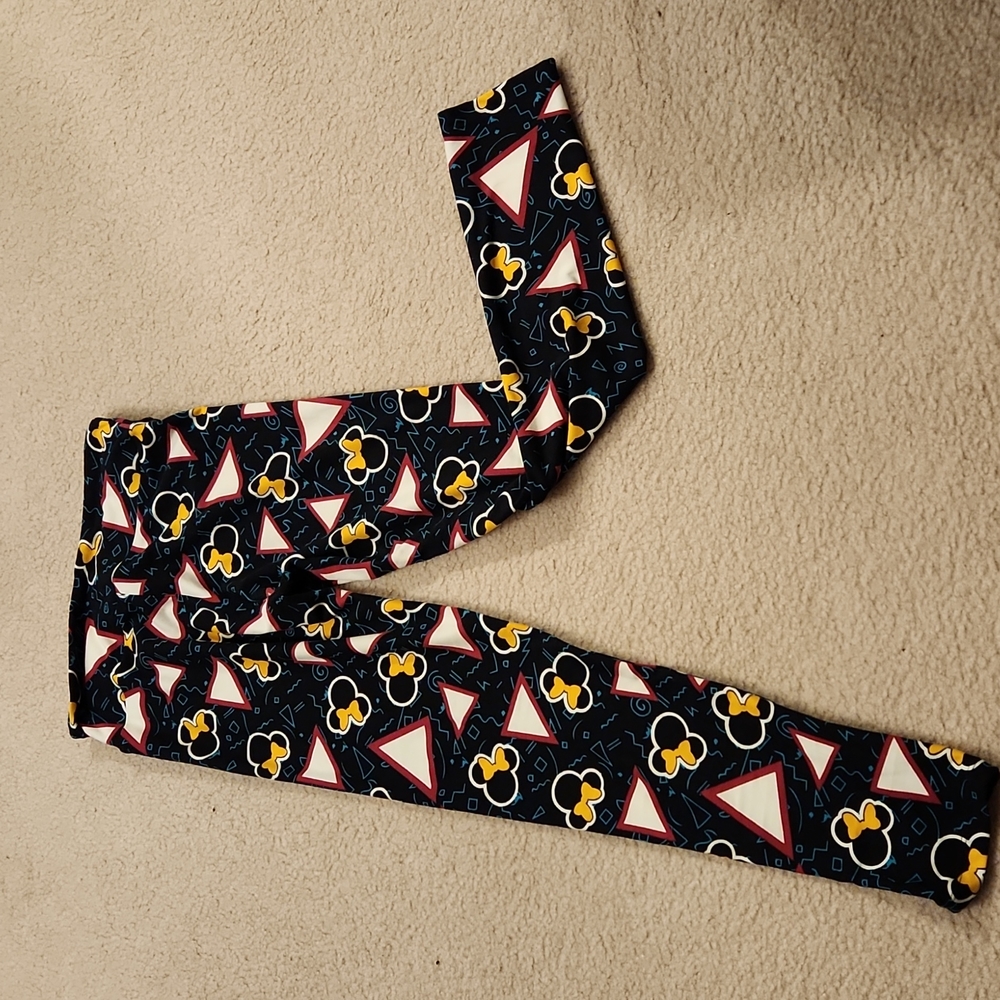 NWOT Lularoe Disney Minnie Leggings, One Size